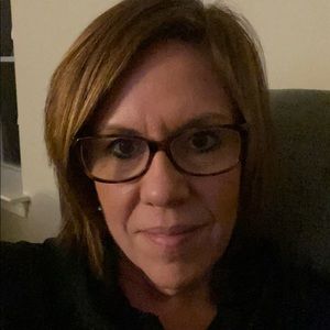 Meet your Posher, Janel